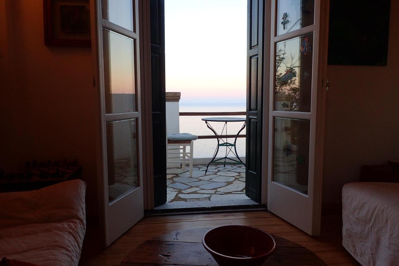 Eastern Wind Home Skyros Exterior foto